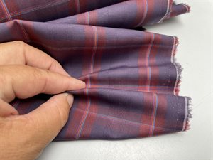 Skjorte poplin - let, lækker og med tern i violet